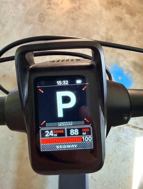 Motorcycles & Scooters - Image 3
