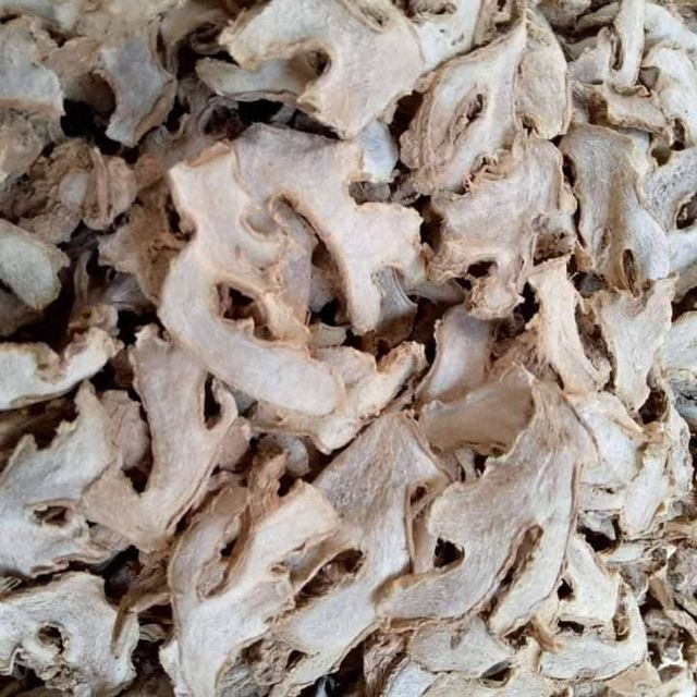 Premium Dried Ginger – Whole, Sliced & Powder | Organic & High-Quality Spice - Image 4