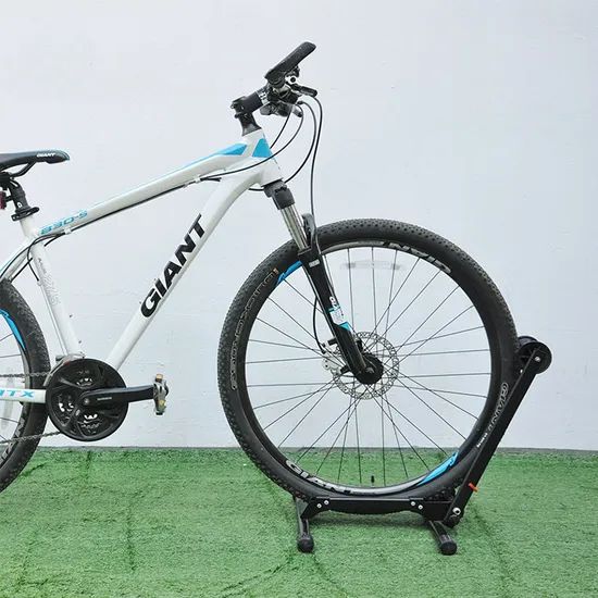 Black Powder Coating Safety Foldable Retail Bicycle Display Rack - Image 1