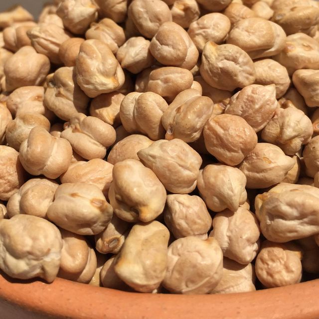 Natural Premium Chickpeas With High Protein Chickpeas For Bulk Export And Industrial Processing Needs - Image 4