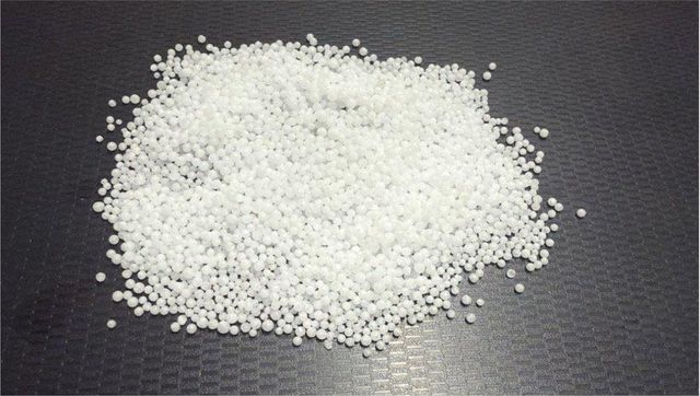 Premium Urea 46% (Prilled urea, Granular urea) For Sale - Image 1