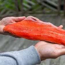 Frozen Salmon Fish Color Red Size 3.5/4.5oz Processing Frozen Form Skin-on Boneless Place of Origin THAILAND Shelf Life - Image 1