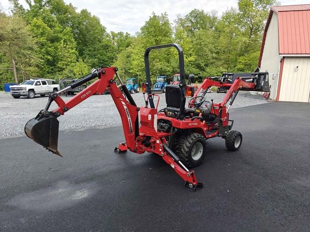 Massey Ferguson Gc1720 Compact 4Wd Tractor 25Hp Engine Reliable Power For Farm Orchard Garden And Utility Applications - Image 4