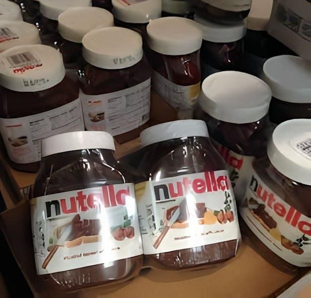 NUTELLA CHOCOLATE 750g, 350g, 400g, 600g, 800g/Nutella Go 52g Premium Quality, Bulk Wholesale/NUTELLA CHOCOLATE 750g, 350g, 400g, 600g/FERRERO nutella Hazelnut Spread With Cocoa 370g Chocolate - Image 4