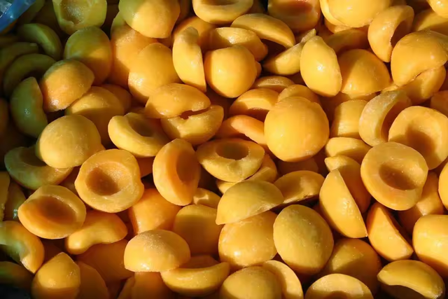 High quality frozen fruit IQF Frozen Fruit Yellow Peach Half cut - Image 3