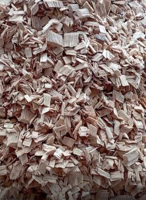 Hardwood chip acacia & eucalyptus Moq 25000 Mt Origin Indonesia, Brazil Condition Well Sorted, Clean, And Dry Monthly Supply Capacity 600000 Mt Or More - Image 3