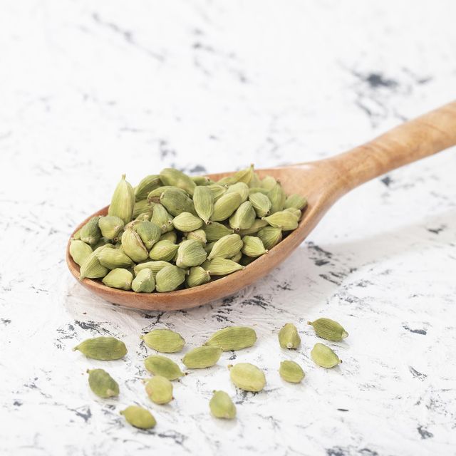 Green Cardamom for sale - Image 4