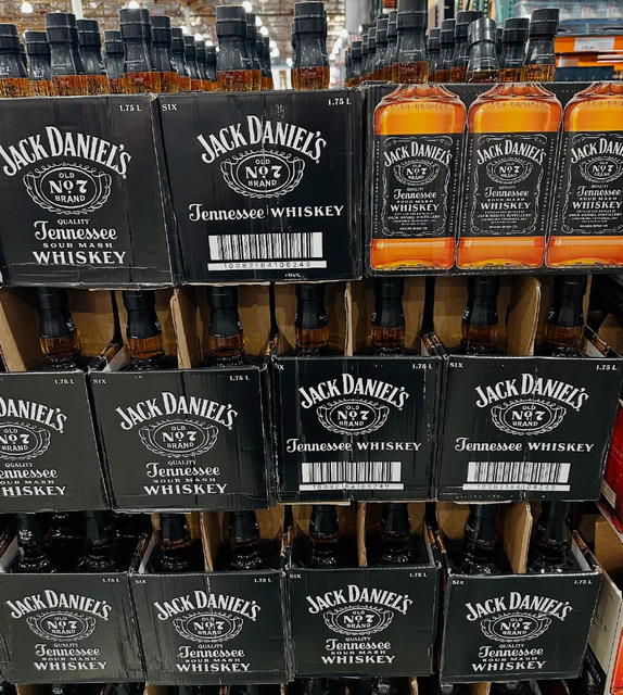 Best TENNESSEE WHISKEY | Jack Daniel’s Old No. 7 , 1.75L TENNESSEE WHISKEY On Sale - Image 1