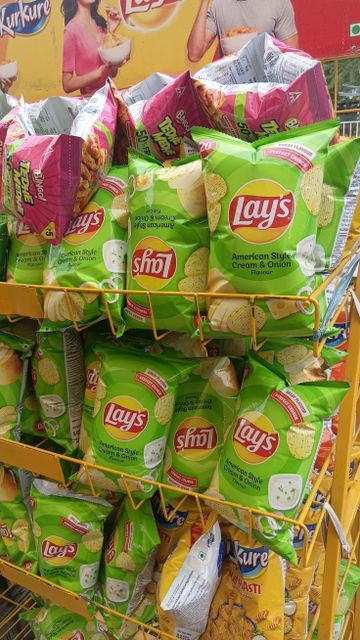 Lays Classic Chips 67g Tasty Crispy Potato Snack Made for Every Occasion with Premium Quality Freshness - Image 5