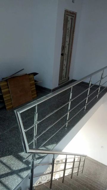 Stainless Steel SS Glass Railing For Home Position Stairs Usage/Application Home Glass Type Tempered Glass Coating Hpl Aluminum - Image 6