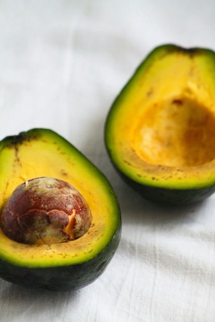 Fresh Brazilian Avocado such as, the Hass, Breda, Quintal, Margaria, and Fortuna. - Image 3