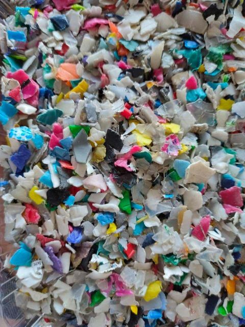 High Quality HDPE Flakes Blue Drum Scrap and Milk Bottle Highest Standards in Cleanliness - Image 4