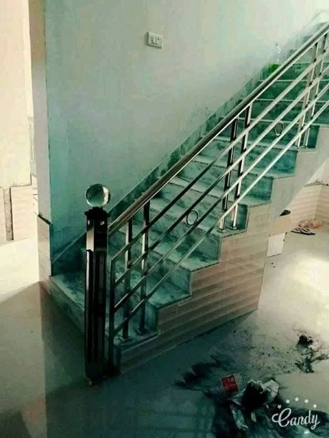 Square Spiral Staircase Width 1000 mm Thickness 1.3 MM Finish High Gloss Load Bearing FREE Stair Type Spiral Number Of Flights - Image 10
