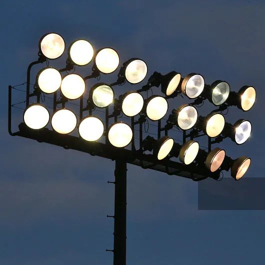 15m Octagonal Galvanized Steel/Metal Flood Light Pole with Wholesale Price - Image 5