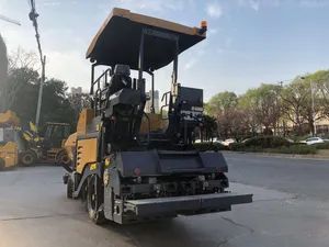 Road Machinery 1.8-4.5m Wheel Type Paver Road Asphalt Concrete Paver RP453L for Road Airport - Image 5