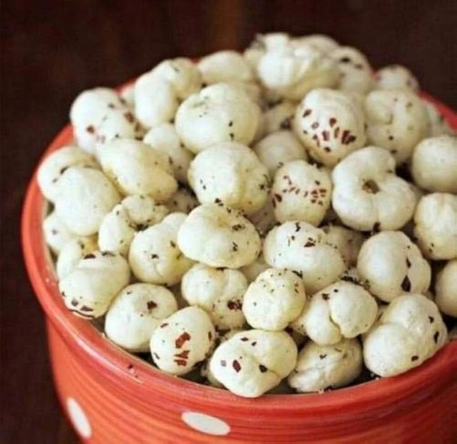 Fox Nut/Makhana Flavor Mild Quality Premium Texture Crunchy Fat Content Low Fat Place of Origin India Shelf Life Long Shelf Life - Image 2