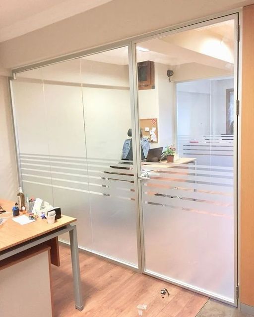 Aluminium Glass Railing, 12 mm Thickness 12 mm Material Aluminum Weight Lightweight Strength High Strength Glass Thickness 8mm To - Image 2