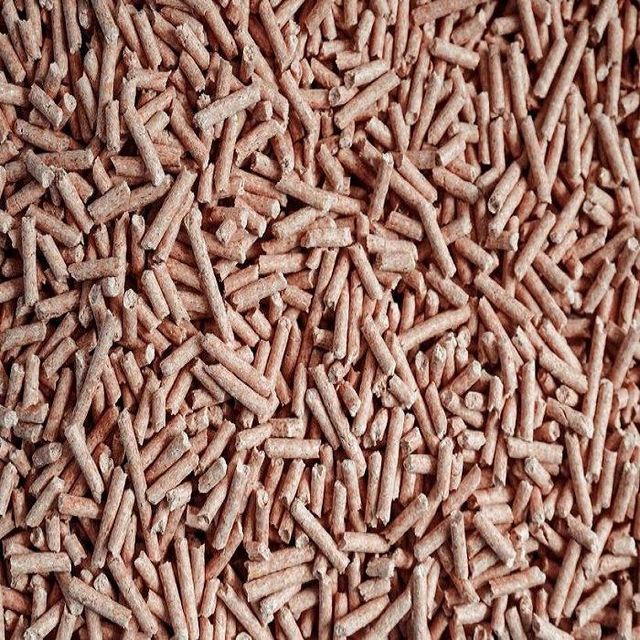 Premium High Quality Pine Wood Pellets Briquette Wholesale 100% Natural Clean Burning Fuel For Home Heating - Image 1