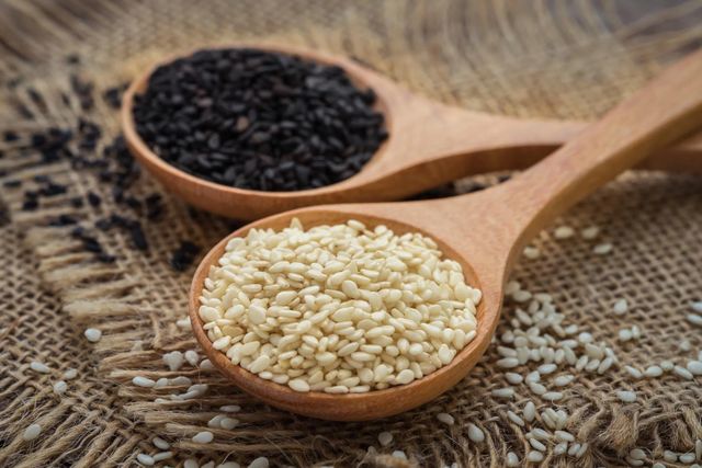 Sesame Seeds for Daily Cooking Bakery Production Confectionery Recipes Tahini Processing and Food Ingredient Supply – product photo 2, product detail gallery