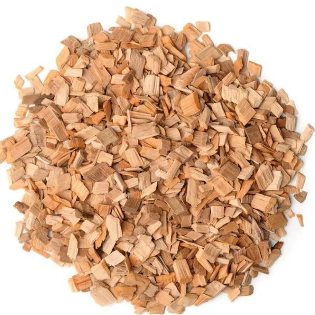 Premium Natural Wood Chips Bulk Supply Wood Chips For Biomass Energy Production And Industrial Heating Applications - Image 4