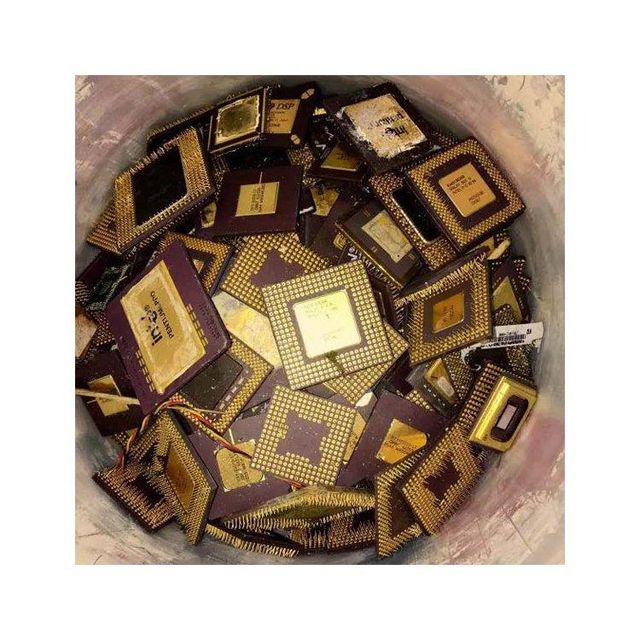 Bulk CPU ceramic scrap for sale in large quantities profitable for metal extraction - Image 3