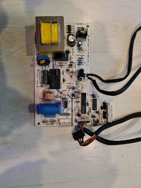 VOLTAS AIR CONDITIONER PCB IDU VOLTAS - Image 1
