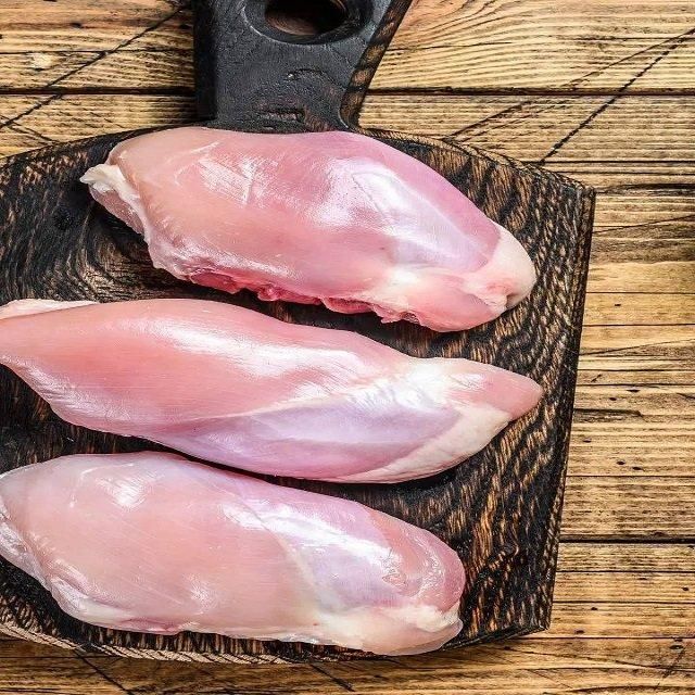 Premium Halal Organic Gluten-free Frozen Chicken Thighs Vitamins Juicy Tender Easy Cook Perfect Wholesale - Image 3