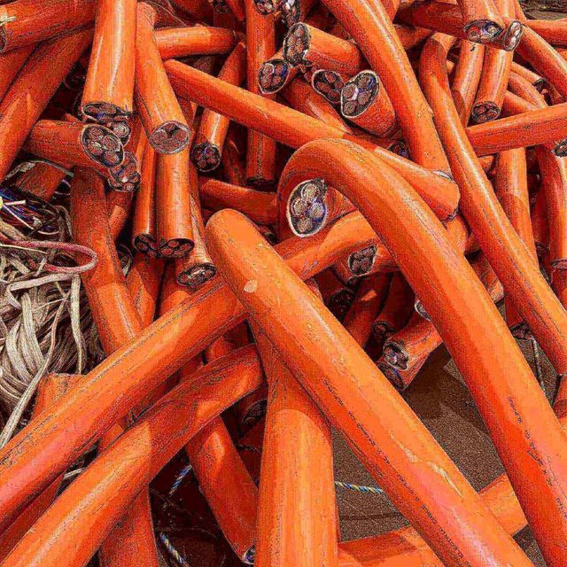 High Quality Wholesale Supply 99.99% Purity Copper Cable Scrap High Purity Copper Cable Scrap 99.95% Clean Mixed Copper Wire Recycling Manufacturing Industrial Use Bulk 1 Ton MOQ - Image 3