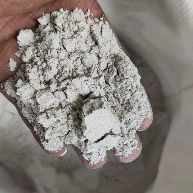 Wood Ash Powder (100% Natural, No chemicals, binders or additives, Plant-based fertilizer) - Image 4