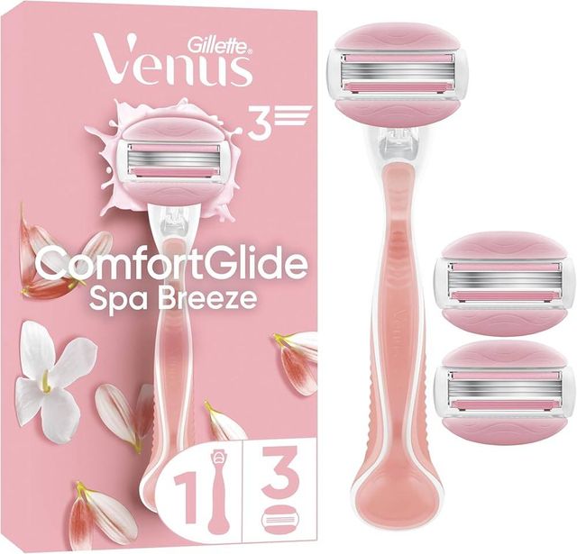 Gillette Venus Intimates Women's 2-Blade Irritation Defense Bar Disposable Razors, 4 count - Image 3