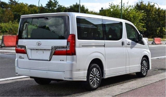 2022 Model Toyota HiAce VX 9-Seater 2.8L - Image 4