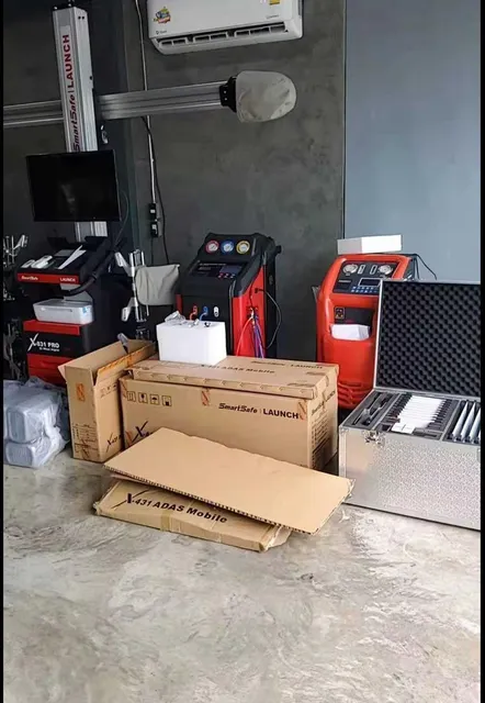 Launch X-831s 3d Four Car Wheel Alignment Machine Free Update Factory Price Wheel Positioning Equipment With CE - Image 3