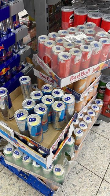 Redbull 250ml 24 Cans Energy Drinks Premium Energy Beverage with Rich Flavor and Powerful Refreshment - Image 4