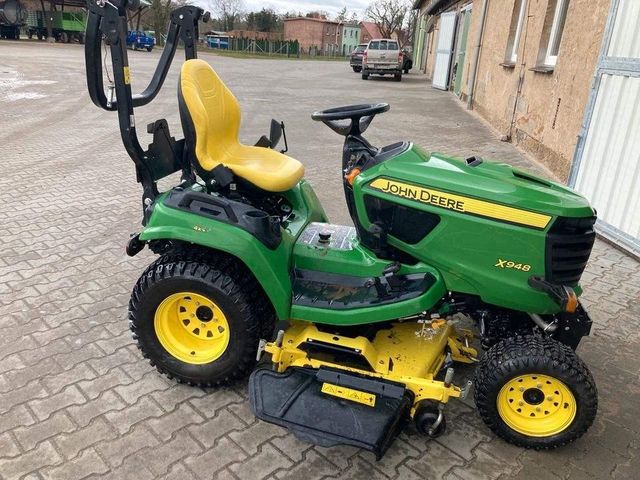 John Deer Lawn Tractor X948 diesel Hydrostatic Four-wheel Drive John Deer X940 Compact Tractor 4WD for Agricultural Purposes - Image 3