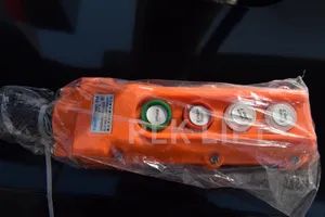 Glass Installation Lifter Machine Portable Vacuum Lifter for Construction - Image 4