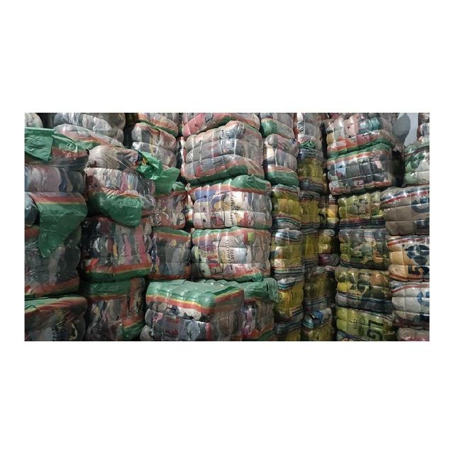 Used clothes mixed wardrobe clothing lot for business resale wholesale deal - Image 3