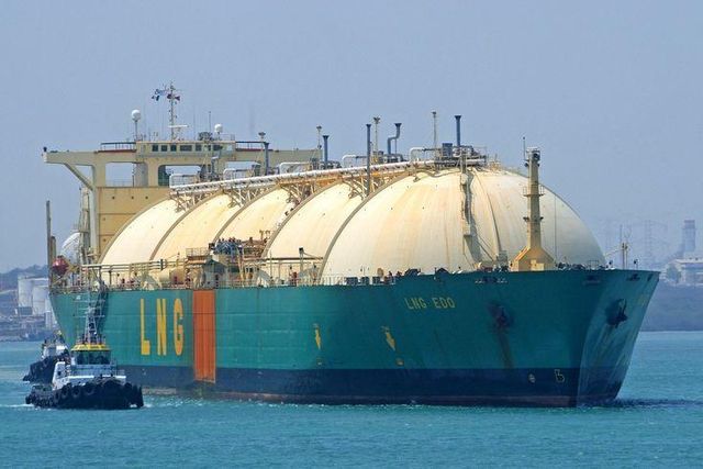LIQUEFIED NATURAL GAS Grade methane (>90%) Packaging ISO TANKERS Storage Method Insulated Tanks Liquefaction Temperature -162°c - Image 1