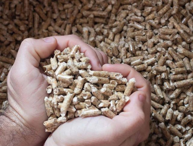 Low Ash Wood Pellets 10% Moisture Mechanical Durability 97.5%-98.0% Industrial Residential Heating Fuel - Image 3