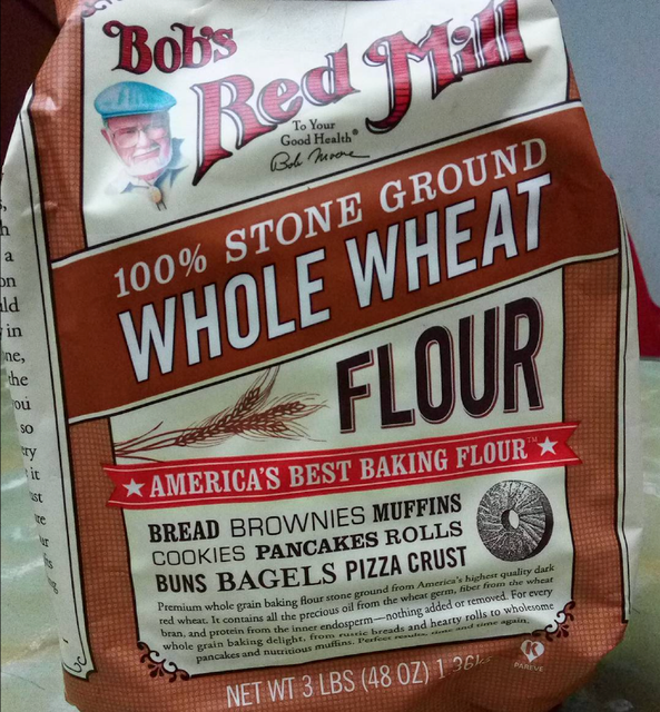 MOST POPULAR BOB’S RED MILL WHOLE WHEAT FLOUR, UNBLEACHED ALL PURPOSE & BAKING FLOUR 624gx24 BAGS, 1.36Kgx8 BAGS ON SALE - Image 3