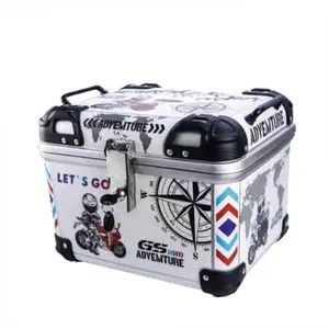 Universal Fit Motorcycle Cargo Boxes – Various Sizes Origin China Volume 18-35 Trademark YAKUO Types Motorcycle Certification - Image 5
