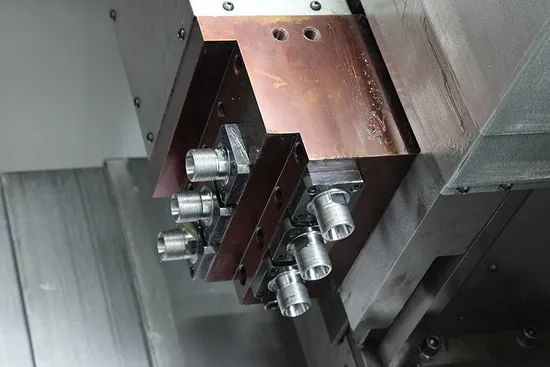 CNC Mini Lathe Locksmith Syntec Lathe Precision Manufacturing Reduce Labor Cost - Image 3