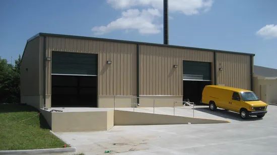China Ridge Steel Structure Buildings Warehouse Workshop Plant - Image 3