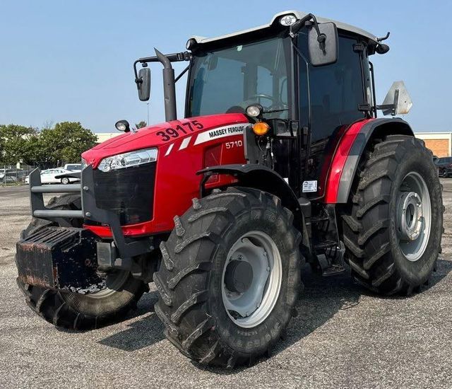 Advanced Massey Ferguson Utility Tractors Buy Today With Powerful Transmission And Excellent Fuel Efficiency - Image 3
