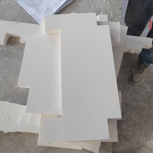 High Temp Resistant Calcium Silicate Insulation Board for Energy Storage Batteries - Image 3
