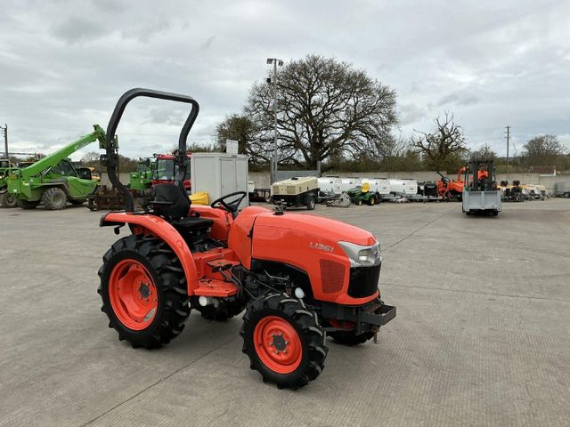 Kubota L1361 Compact Tractor (ST26384) - Image 3