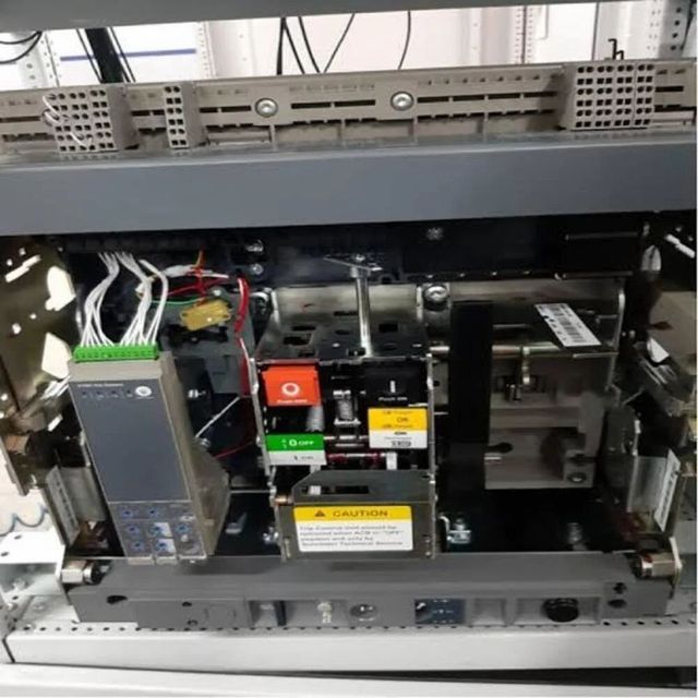 Acb Vcb Services, 11 kv Material Plastic Frequency Yearly Rated Voltage 11 kv Service Mode Offline Circuit Breaker Type - Image 2
