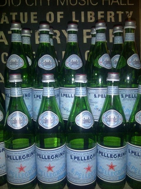Authentic Sanpellegrino Sparkling Water Crafted For Pure Refreshment Perfect For Dining Events Parties And Daily Enjoyme - Image 4