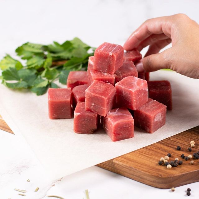 Premium Quality Frozen Beef Cubes for Export - Image 2