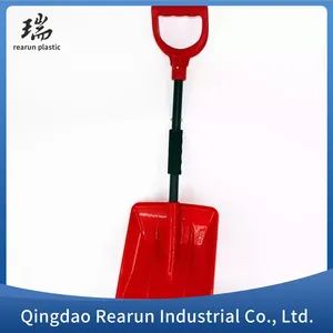 D-Handle Poly Snow Scoop Snow Shovels - Image 3