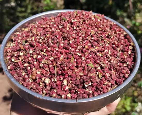 Premium Quality Sichuan Pepper Color Red HS Code 0904 Model NO. red with Seeds Yes Origin Sichuan Type Dehydrated Trademark - Image 5